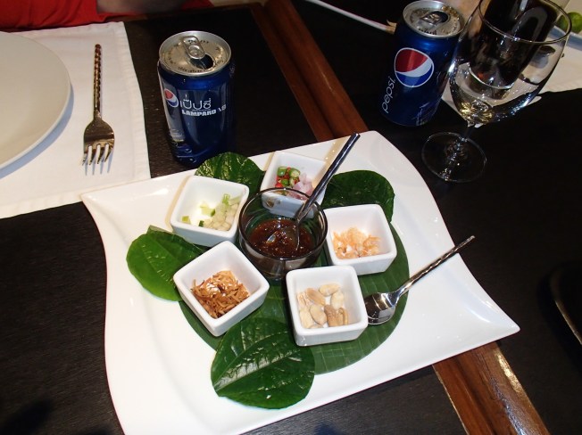 Thai amuse-bouche (can't remember what it was called)